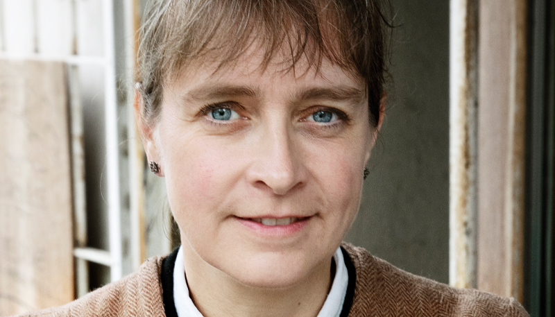 Personporträtt på Nina Wormbs.