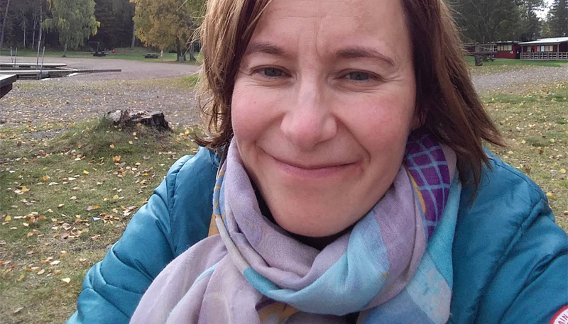 Porträttbild på Annika Åkerholm.
