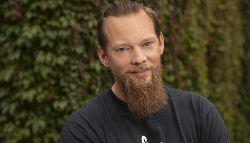 Porträttbild på Daniel Forsman.