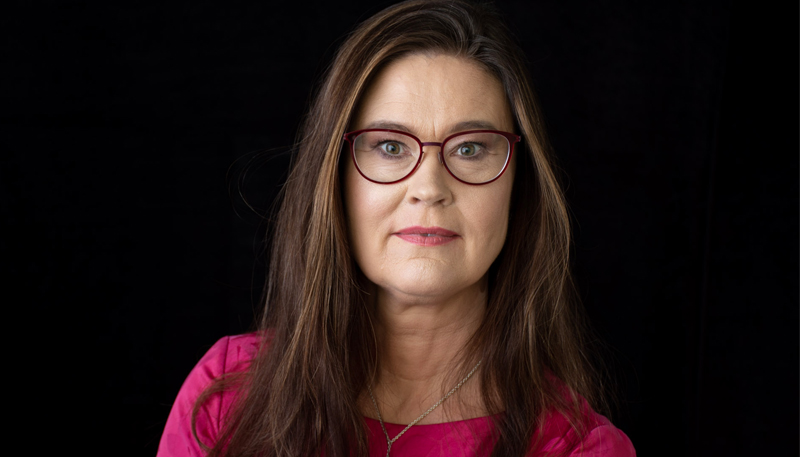 Porträttbild på Åsa Mattsson.