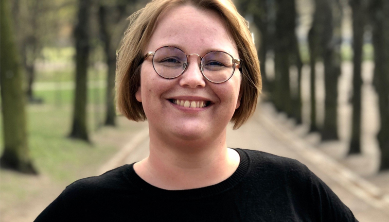 Porträttbild på Eleonore Grenholm.