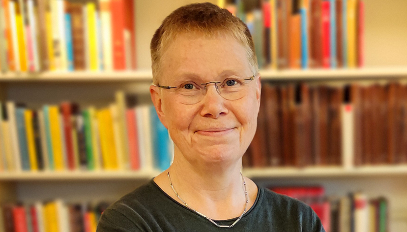 Porträttbild på Anna-Karin Albertsson.