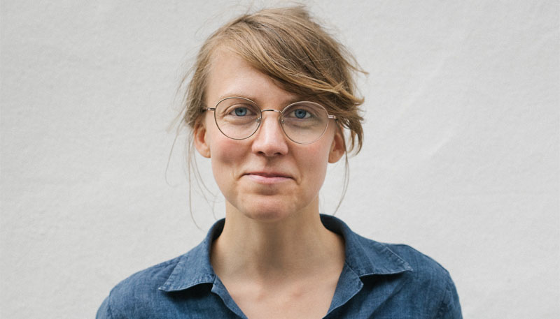 Porträttbild på Elin Hägg.