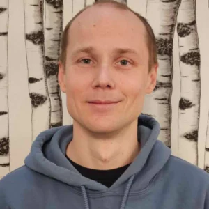 Porträttfoto på Frans Utterström, bibliotekarie på Södertälje bibliotek.