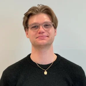 Foto på Arvid Roos Isaksson.